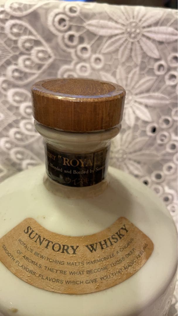 【希少】サントリー ロイヤルウイスキー　三井生命65周年記念ボトル【古酒】