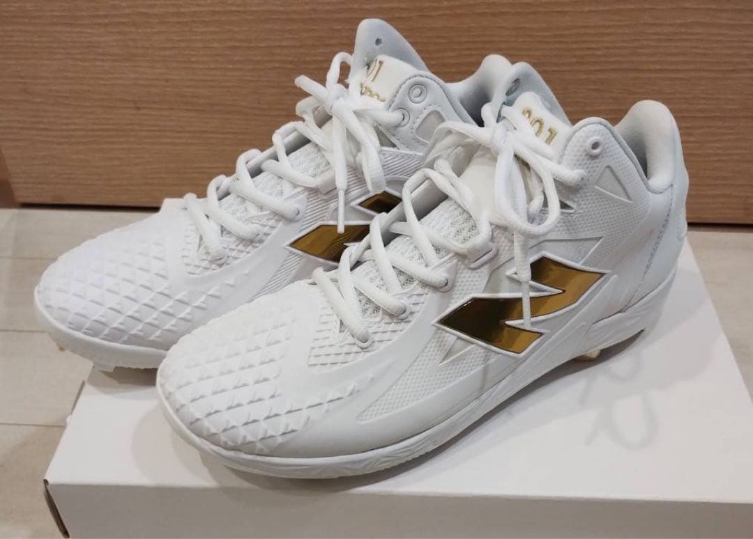 【新品】野球用スパイク 大谷モデル ニューバランス 26.5cm 白×ゴールド