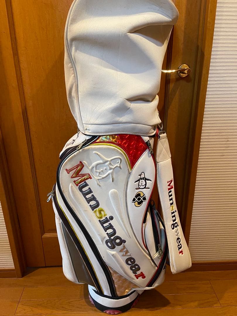 マンシングウェアゴルフバッグ　ゴルフクラブ