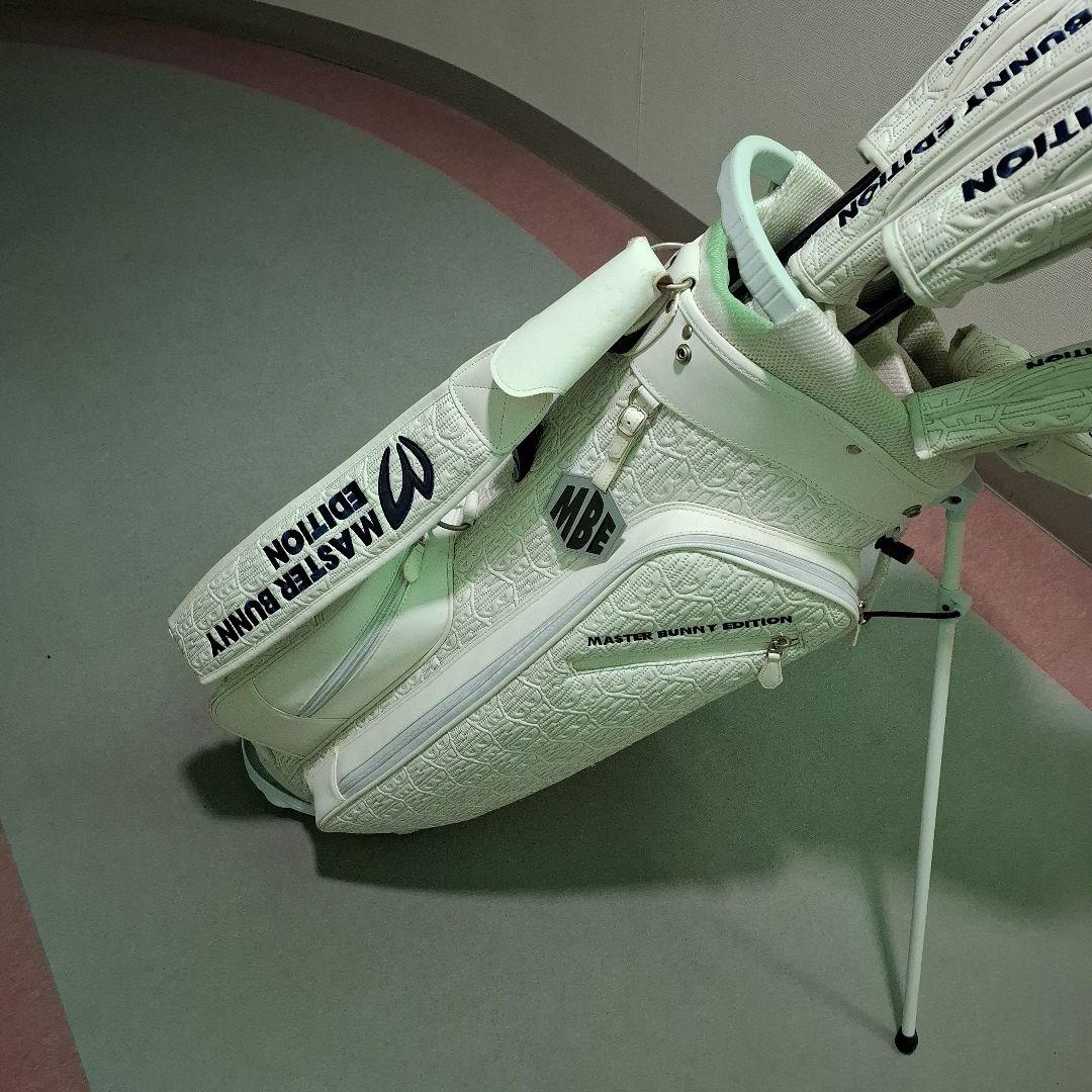 MASTER BUNNY キャディバッグ とキルティングヘッドカバー