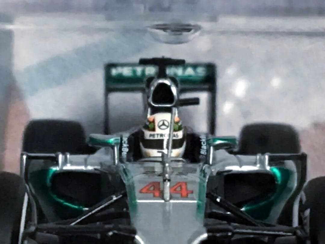 ミニチャンプス 1/43 メルセデスAMG W05 L. ハミルトン 未開封品