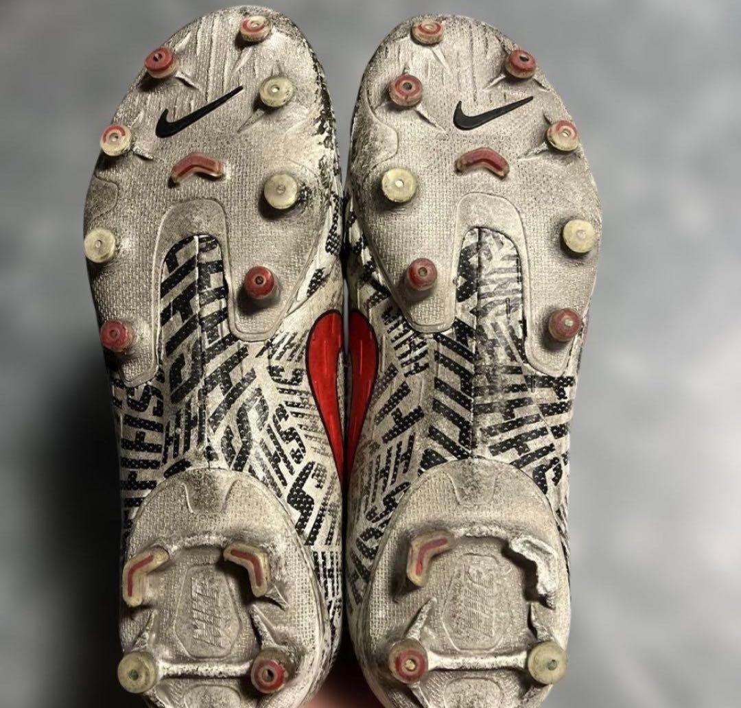 マーキュリアルヴェイパー12 ネイマールモデル