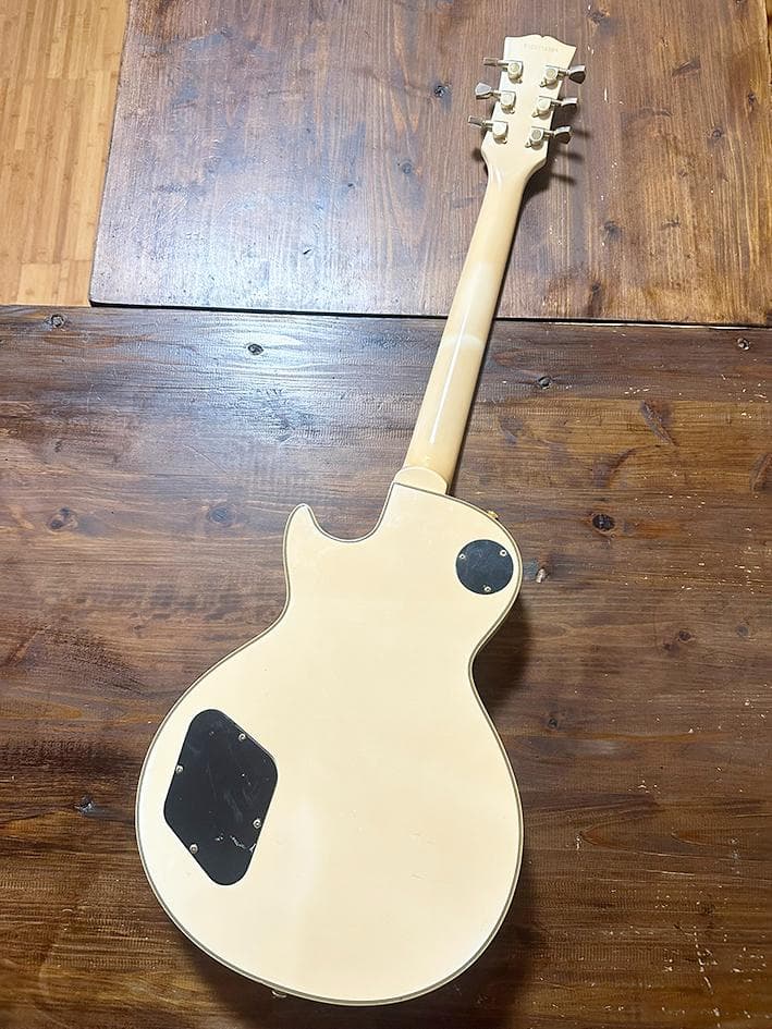 BLIT'S レスポールカスタムタイプ　エレキギター　ホワイト