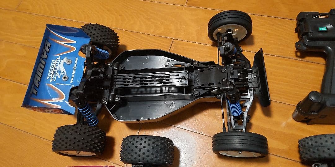 タミヤ　DF02（4WD） DT02（2WD）RC オフロードカー　２台セット