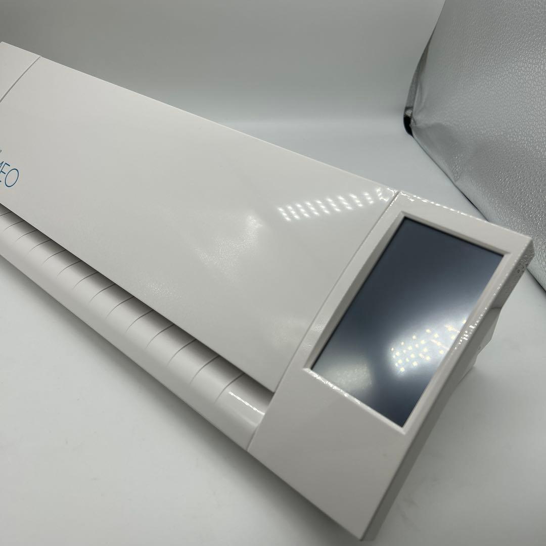 グラフテック 小型カッティングマシン Silhouette CAMEO2 カメオ