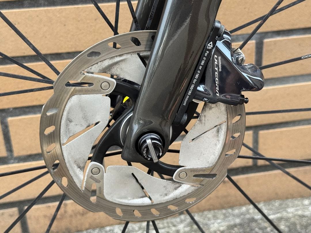 Bianchi Oltre XR4 disc ビアンキ　　オルトレ　ロードバイク