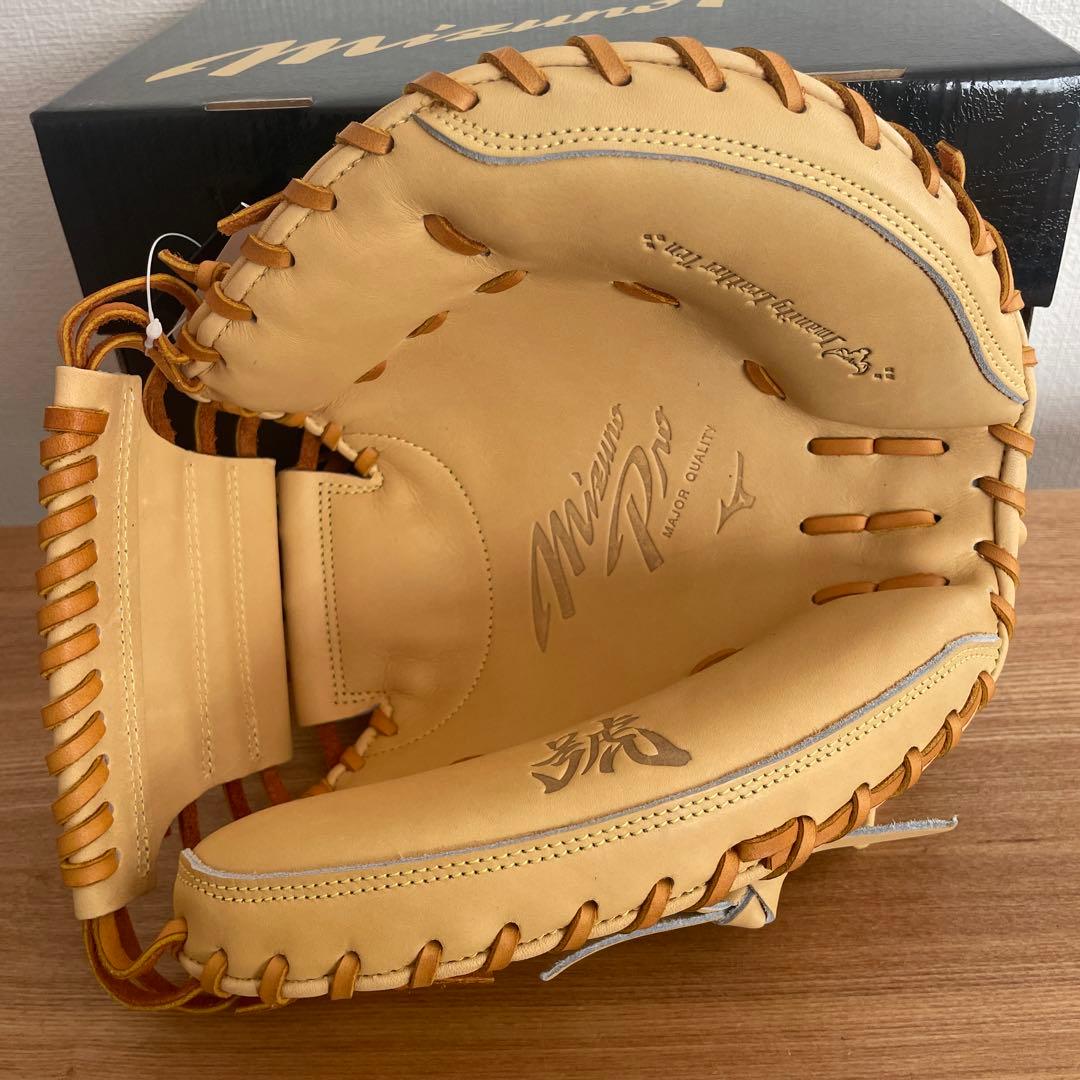 そ*ま様 ミズノプロ　號　硬式用　キャッチャーミット　定価68,200円　高校野