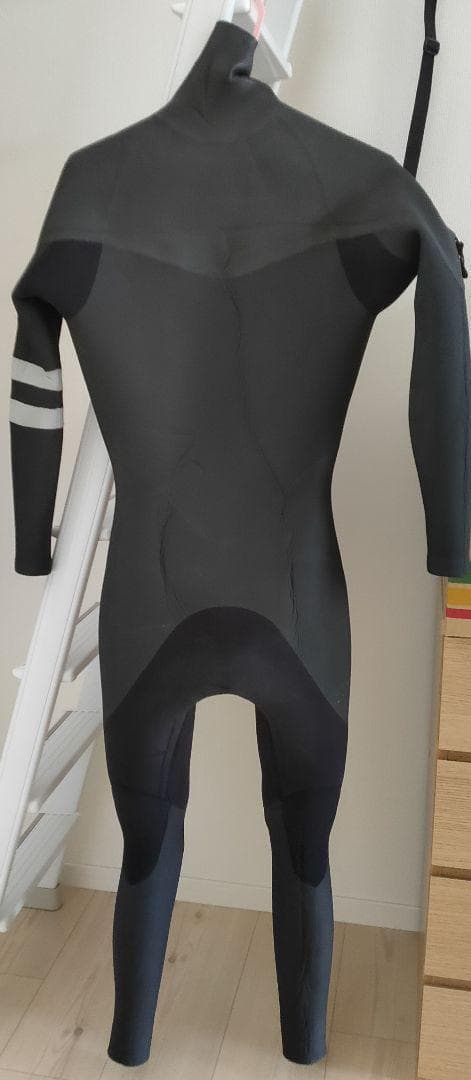 セミドライウェットスーツ 5mm×3mm