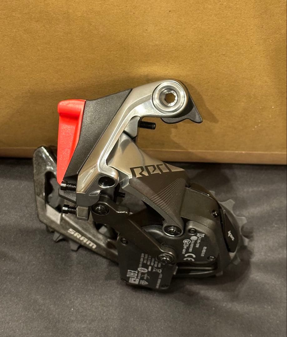 未使用送料無料 SRAM RED etap AXS リアディレイラー