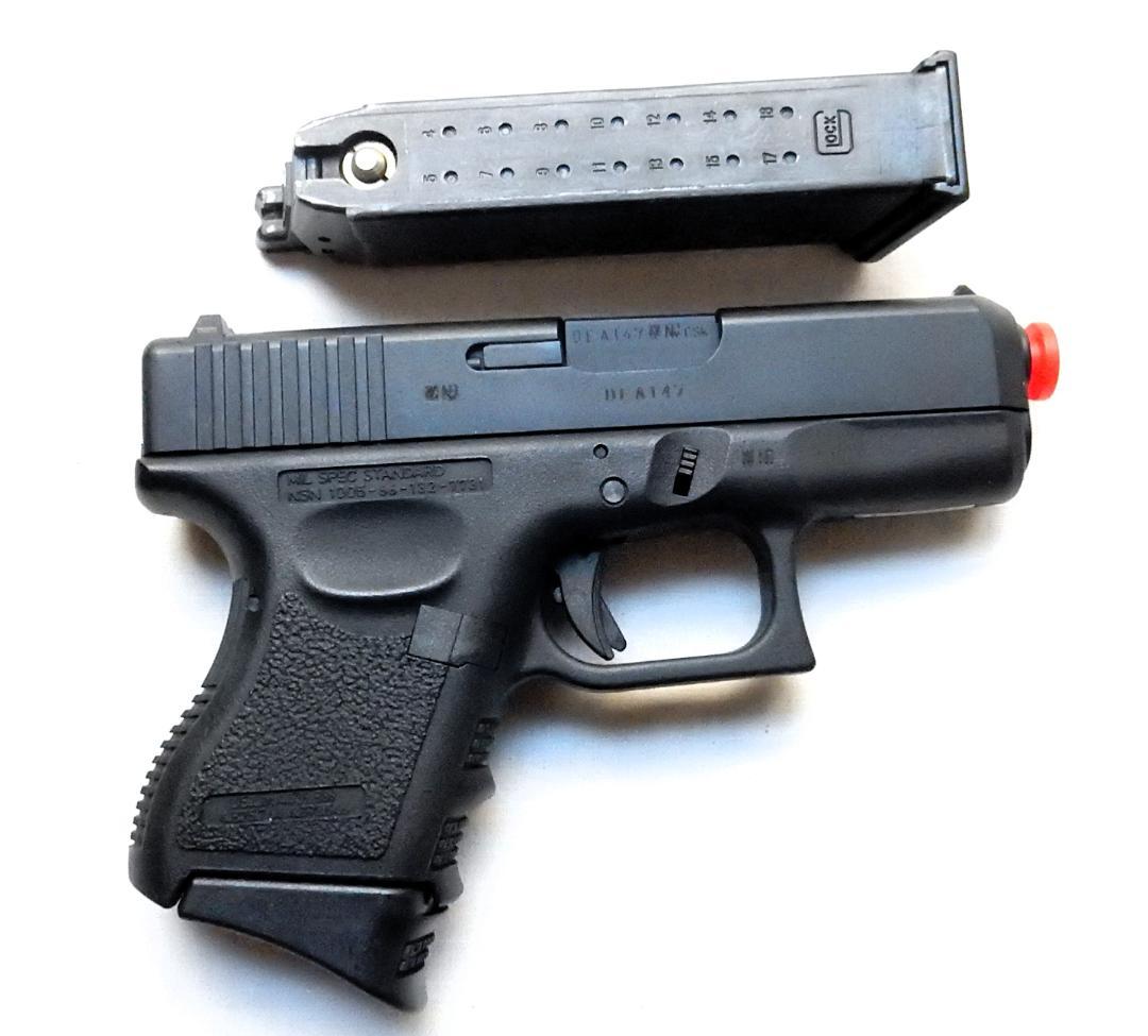 モデルガン　KSC グロッグ26 ガス・ブローバック ＊8/15まで早い者勝ち＊