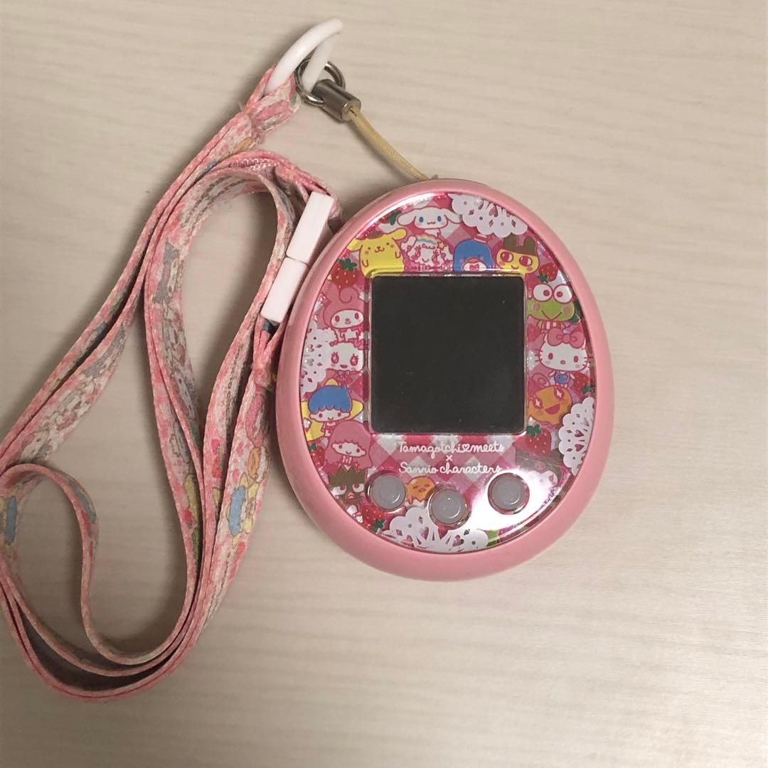 たまごっちみーつ サンリオキャラクターみーつ ピンク 希少 お値下げ中