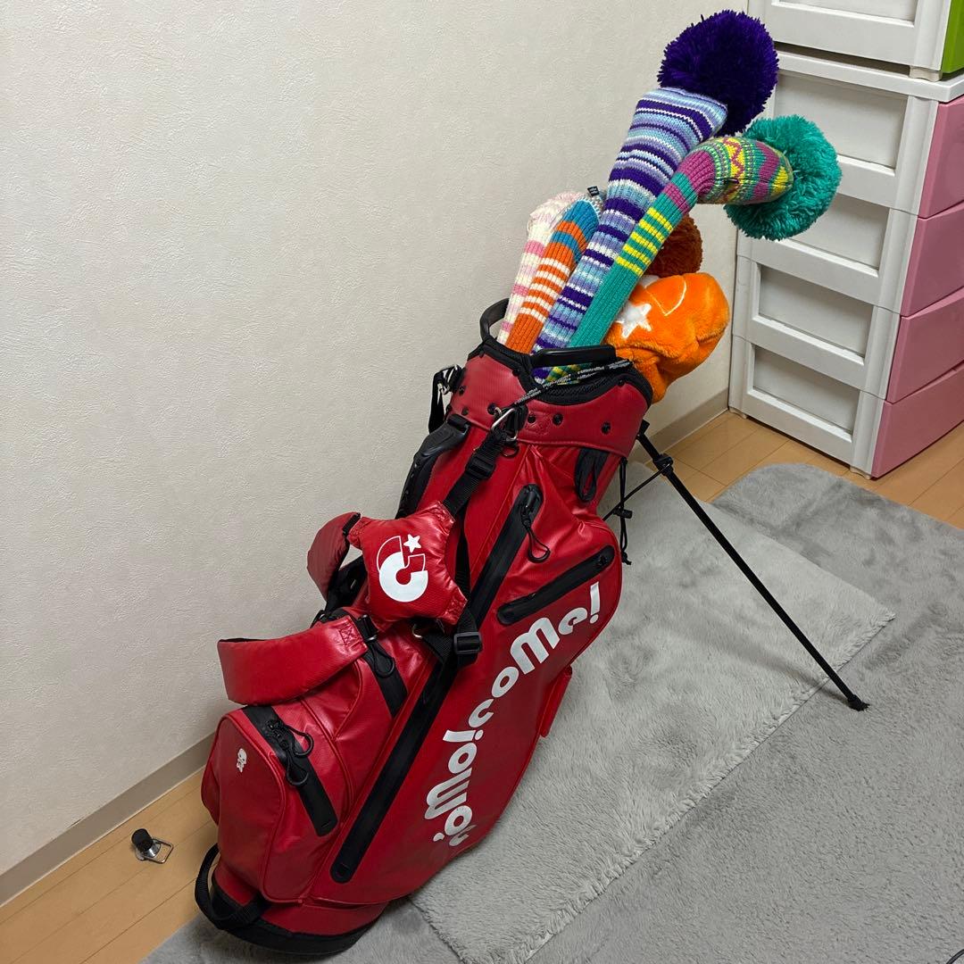 スタンド式キャディバッグ、ヘッドカバー、アイアンカバーセット　コモコーメ