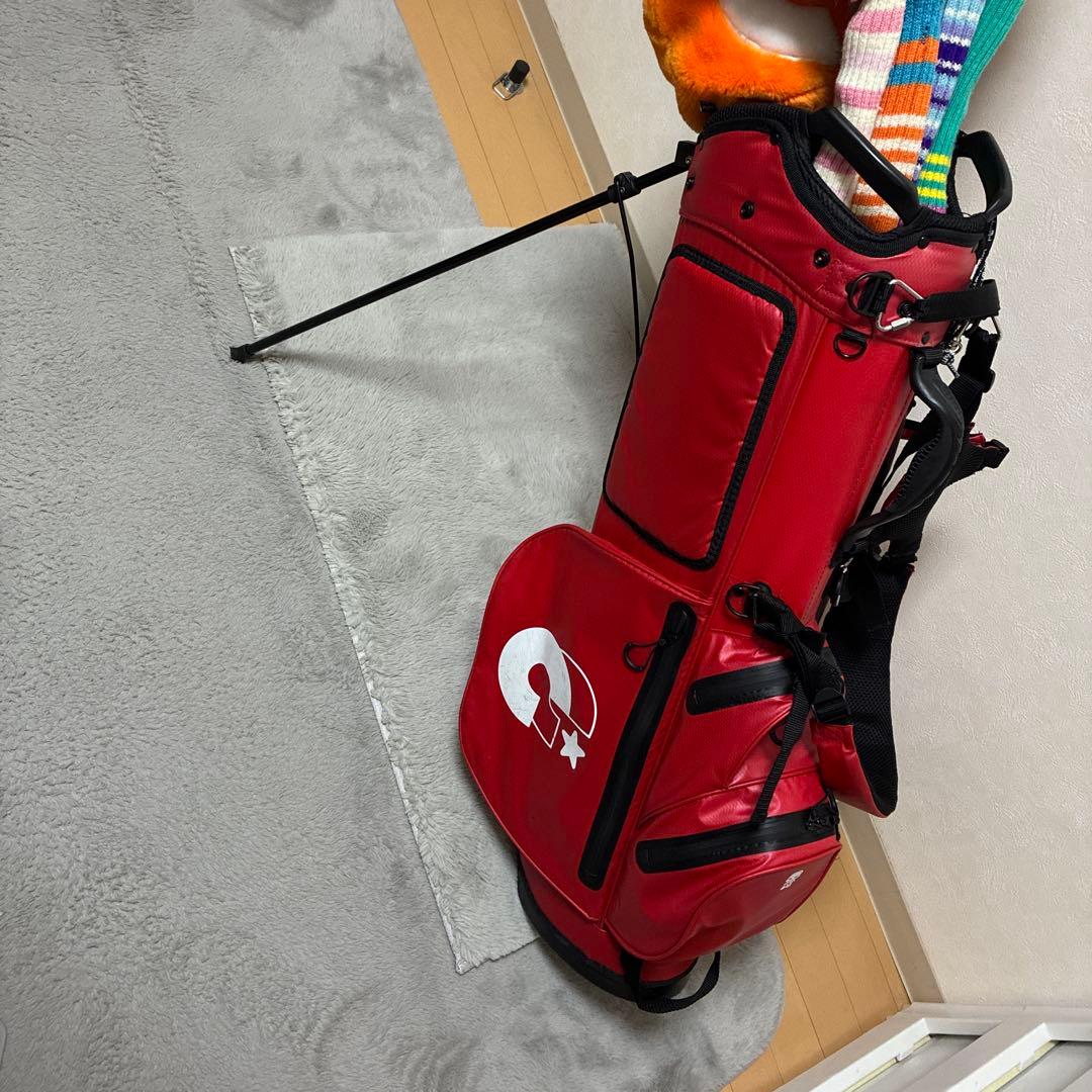 スタンド式キャディバッグ、ヘッドカバー、アイアンカバーセット　コモコーメ