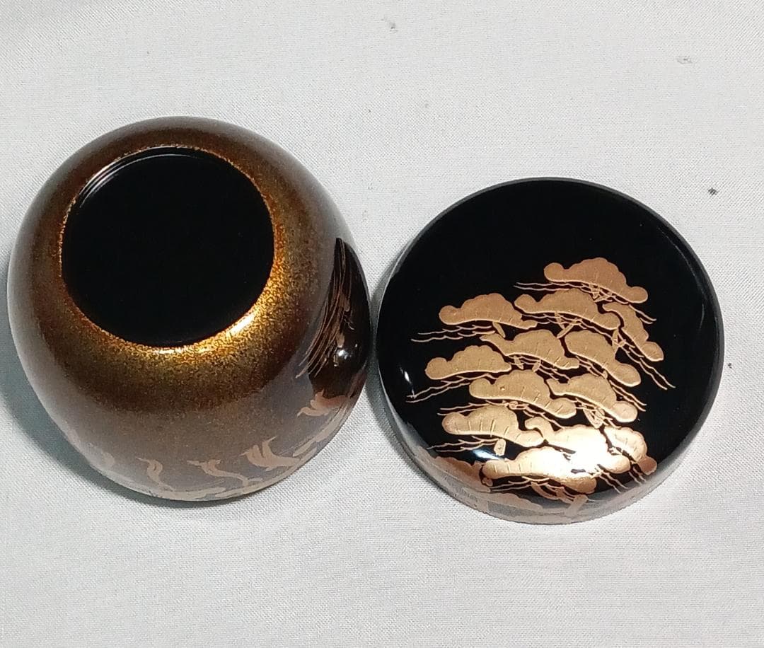 茶道具　蒔絵師政峰作　黒漆塗松並木蒔絵中棗　美品！！