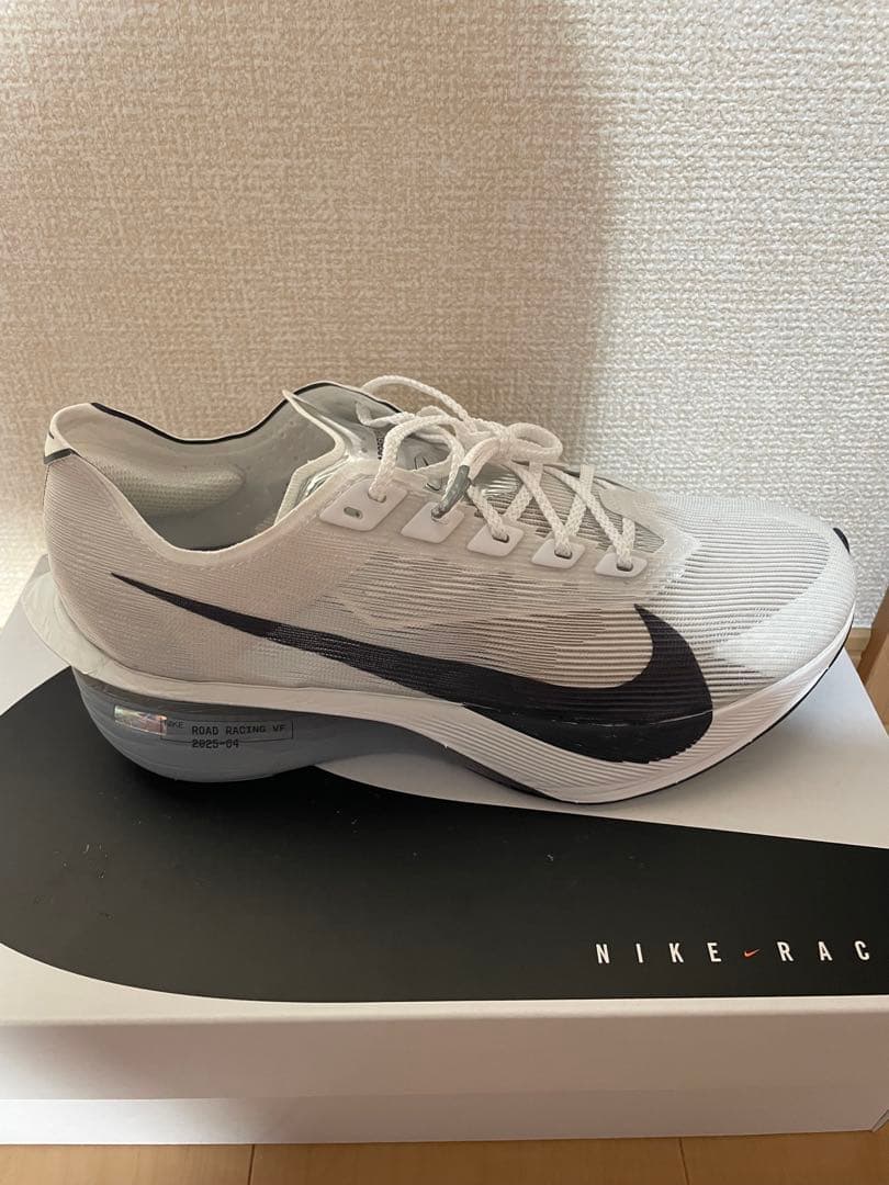 ナイキ ズームX ヴェイパーフライ ネクスト%4 26.0cm