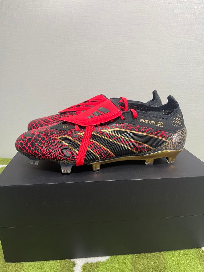 日本未発売 アディダス プレデターエリートFT FG YOTS