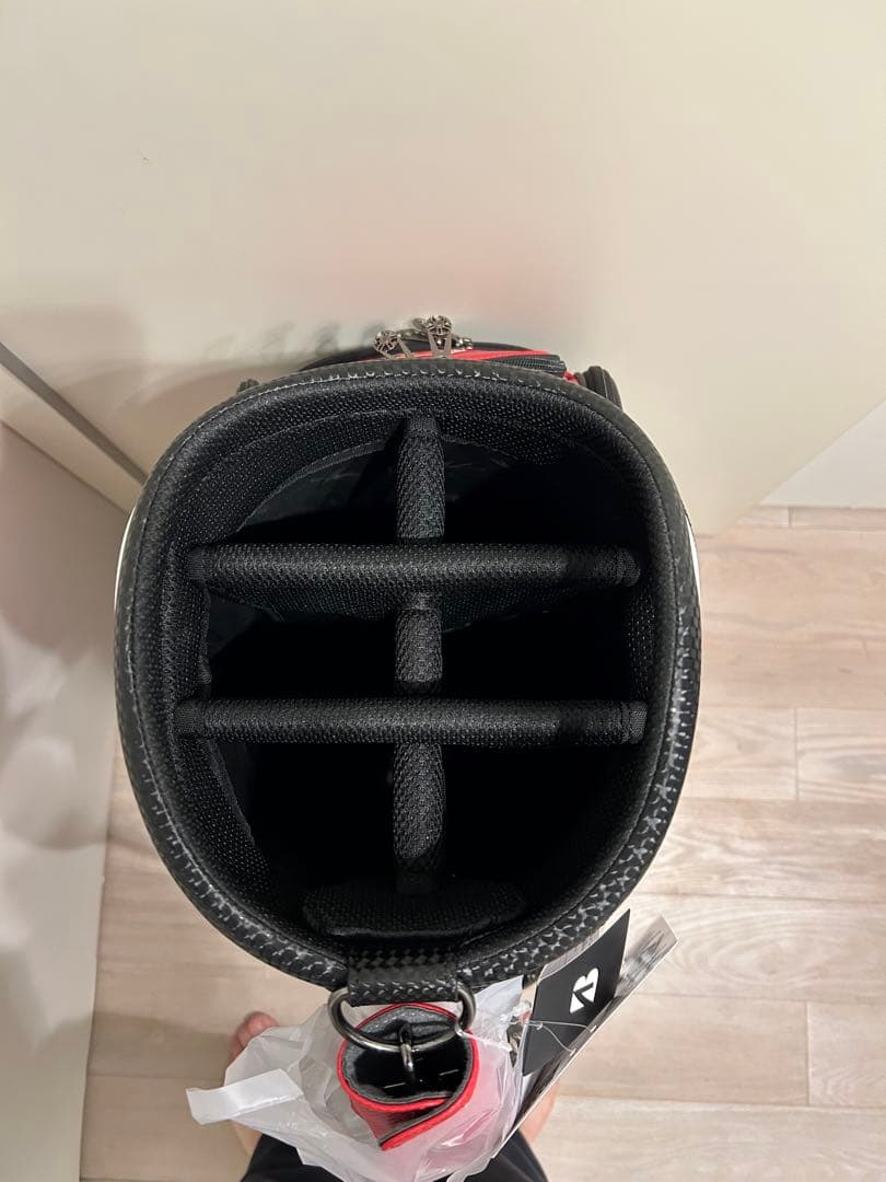 新作 ブリヂストン　ツアーモデル　キャディバッグCB2501