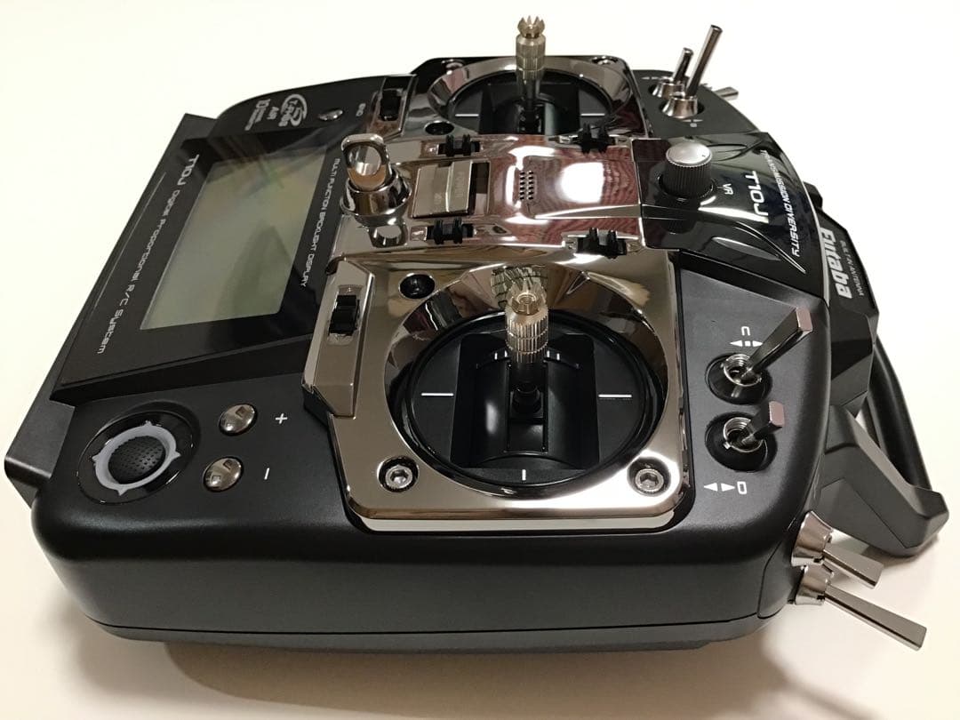 美品　フタバ　T10J プロポ　ドローン用　モード1.2.3.4可　箱　充電池付