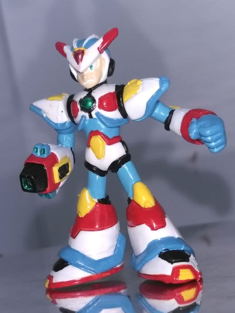 【希少品】ロックマンX フィギュア 消しゴム ロックマンX3フルアーマ 塗装品