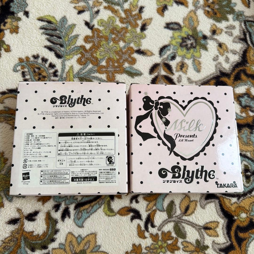 【超レア！ほぼ未使用新品】Blythe Milk Presents ドールセット
