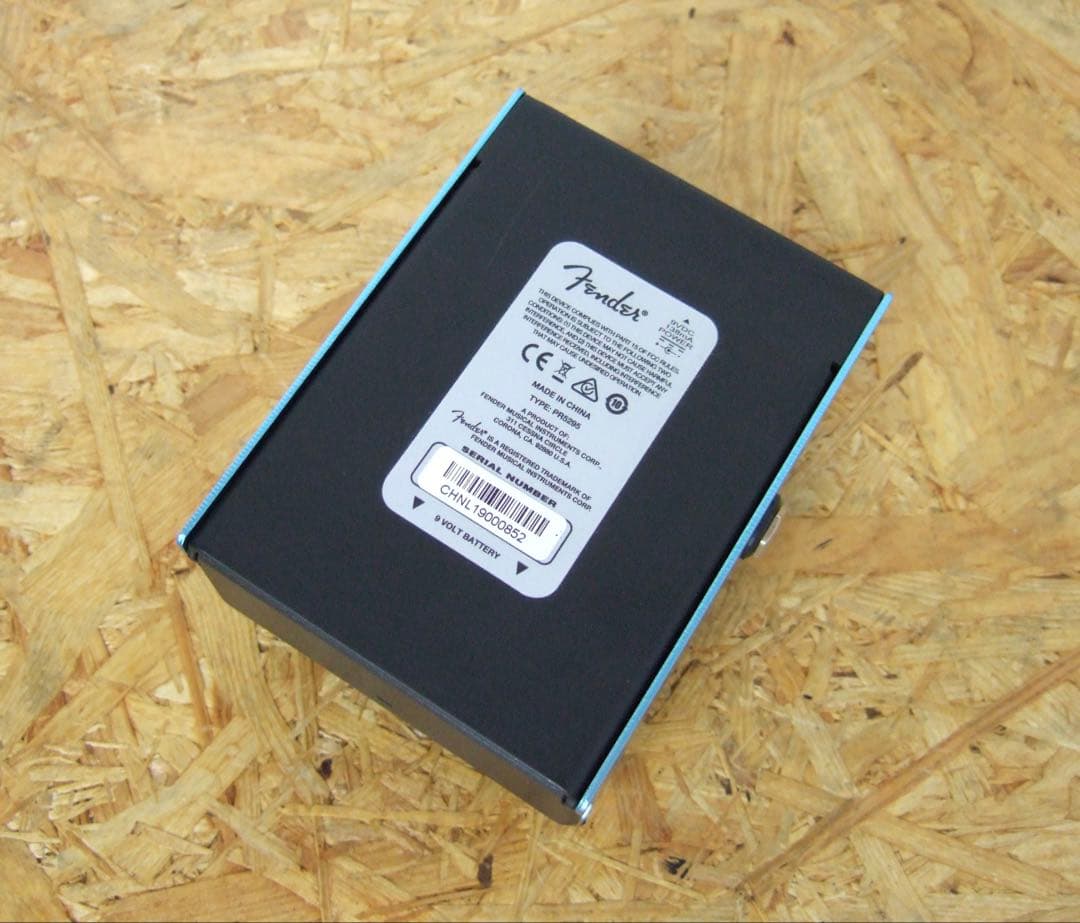 Fender MIRROR IMAGE DELAY ディレイ