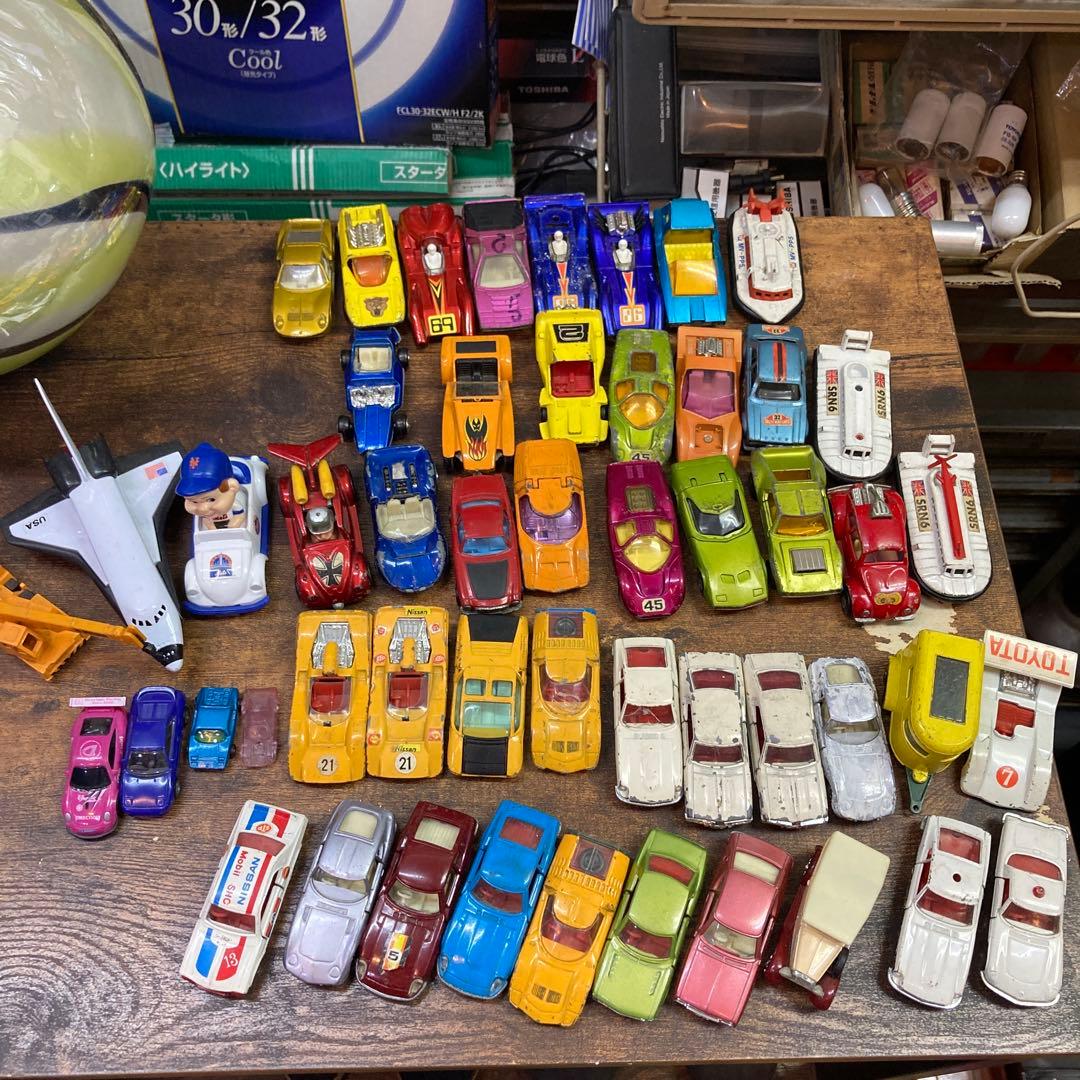 メルカリ割引き⭐️トミカ ミニカー　ホットウィル　マッチボックスetc...51台