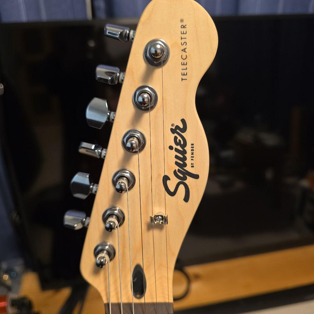 は*ち様 （超美品）スクワイアテレキャスレッド