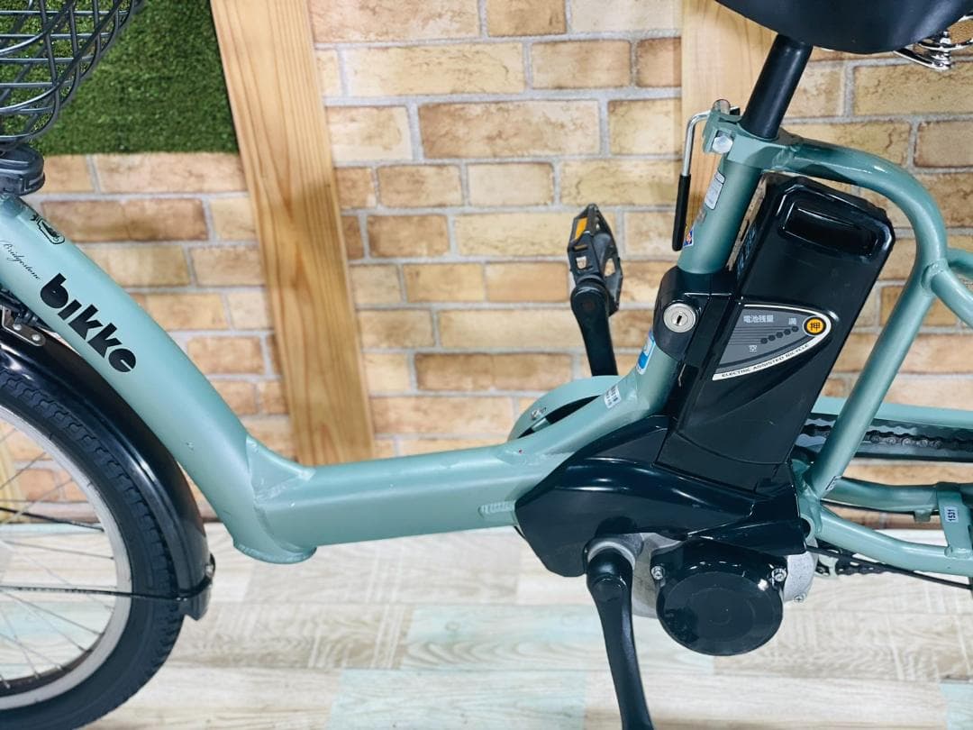 愛知静岡配送可 激レアカラー ビッケ 子供乗せ電動アシスト自転車 H1531