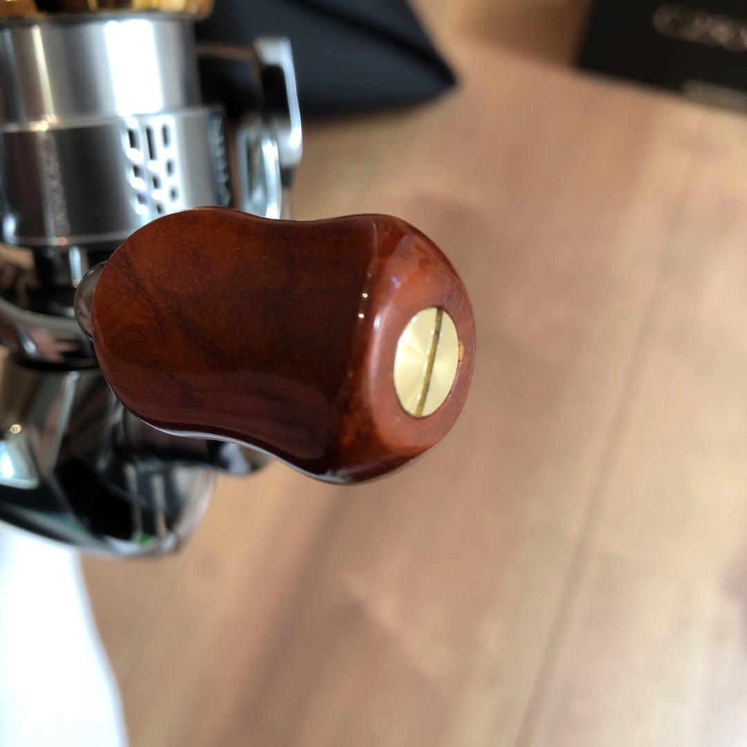 【ジャック】シマノ 18ステラ　C2500SXG 夢屋花梨ノブ装着