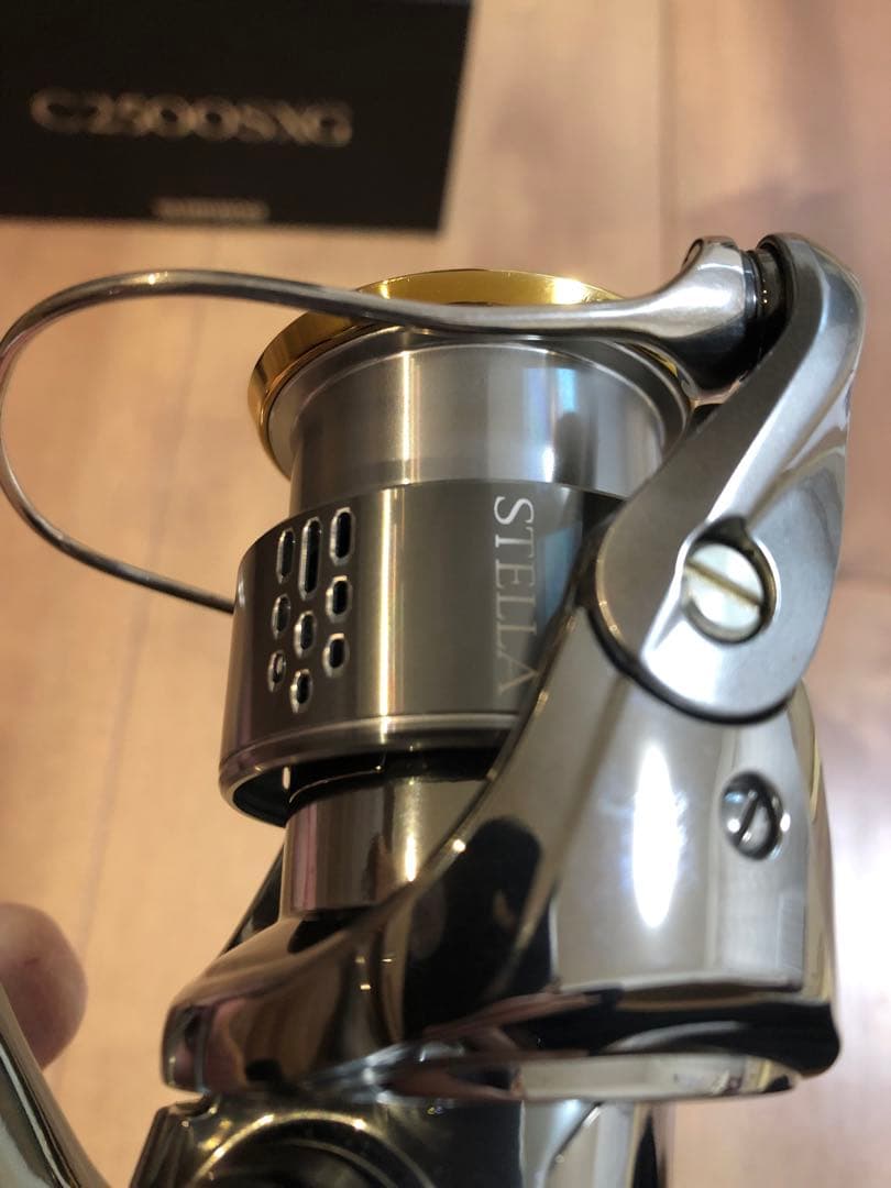 【ジャック】シマノ 18ステラ　C2500SXG 夢屋花梨ノブ装着