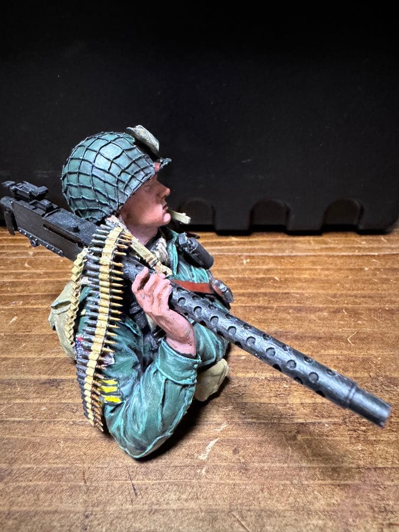 ミリタリーフィギュア 1/10 レジン製（ケース付）
