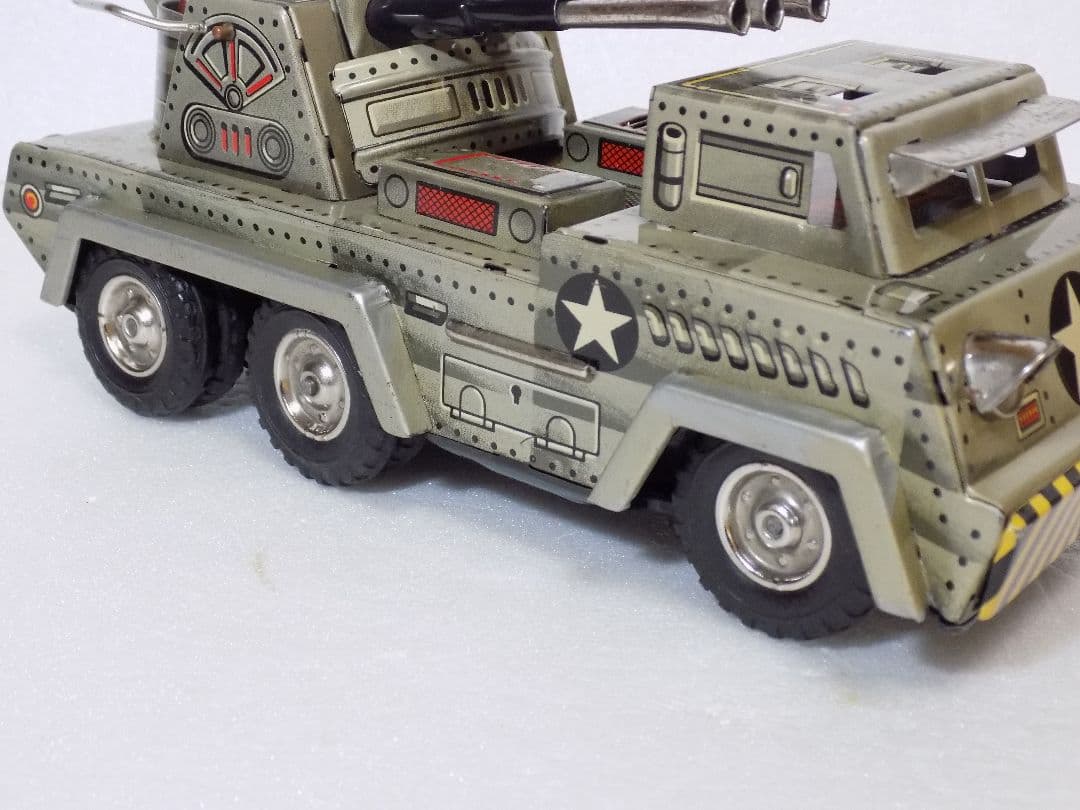 希少ブリキ　三恵玩具　【HALF TRACK】フリクション　動作品