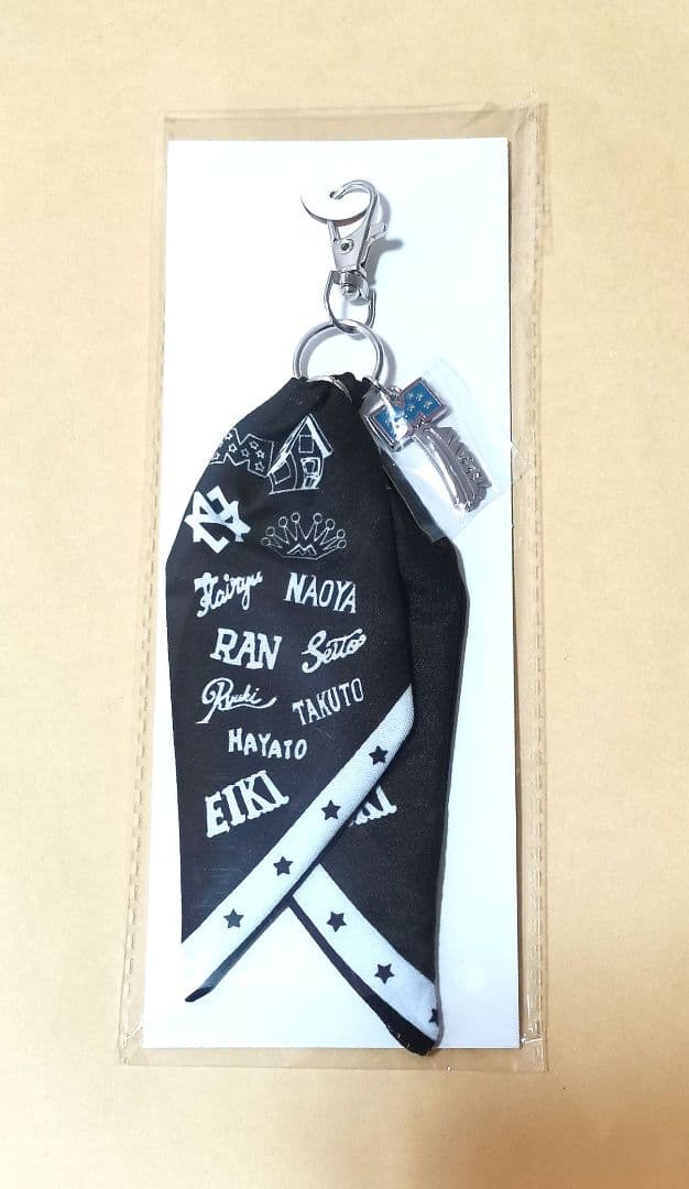 MAZZEL まぜべやグッズ バンダナキーホルダーマーゼル 全員ネーム入り 黒