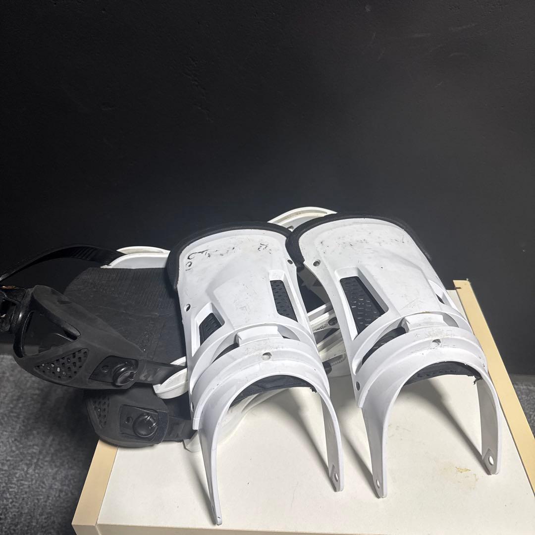 Burton Malavita Wing Sサイズ