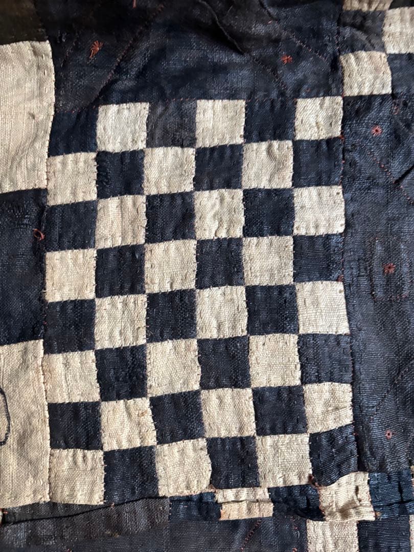 545 アフリカヴィンテージ クバ王国 プショング族 マフェル 王族衣装 市松