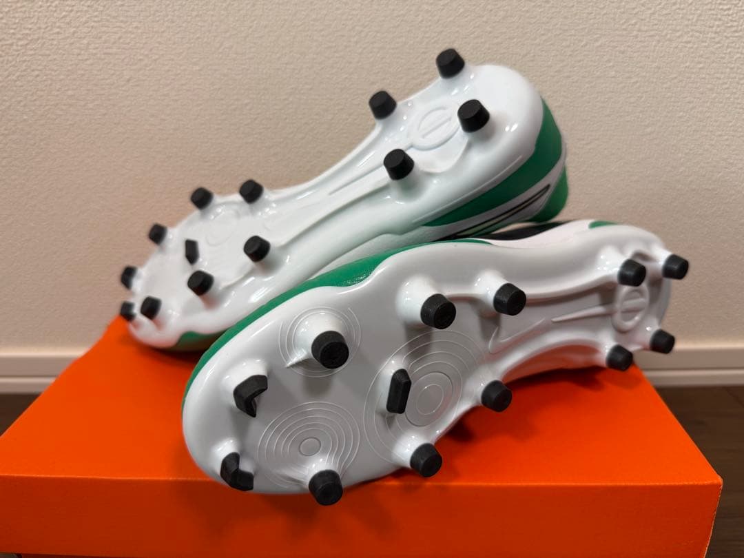 Nike サッカーシューズ HJ7190-390 グリーン