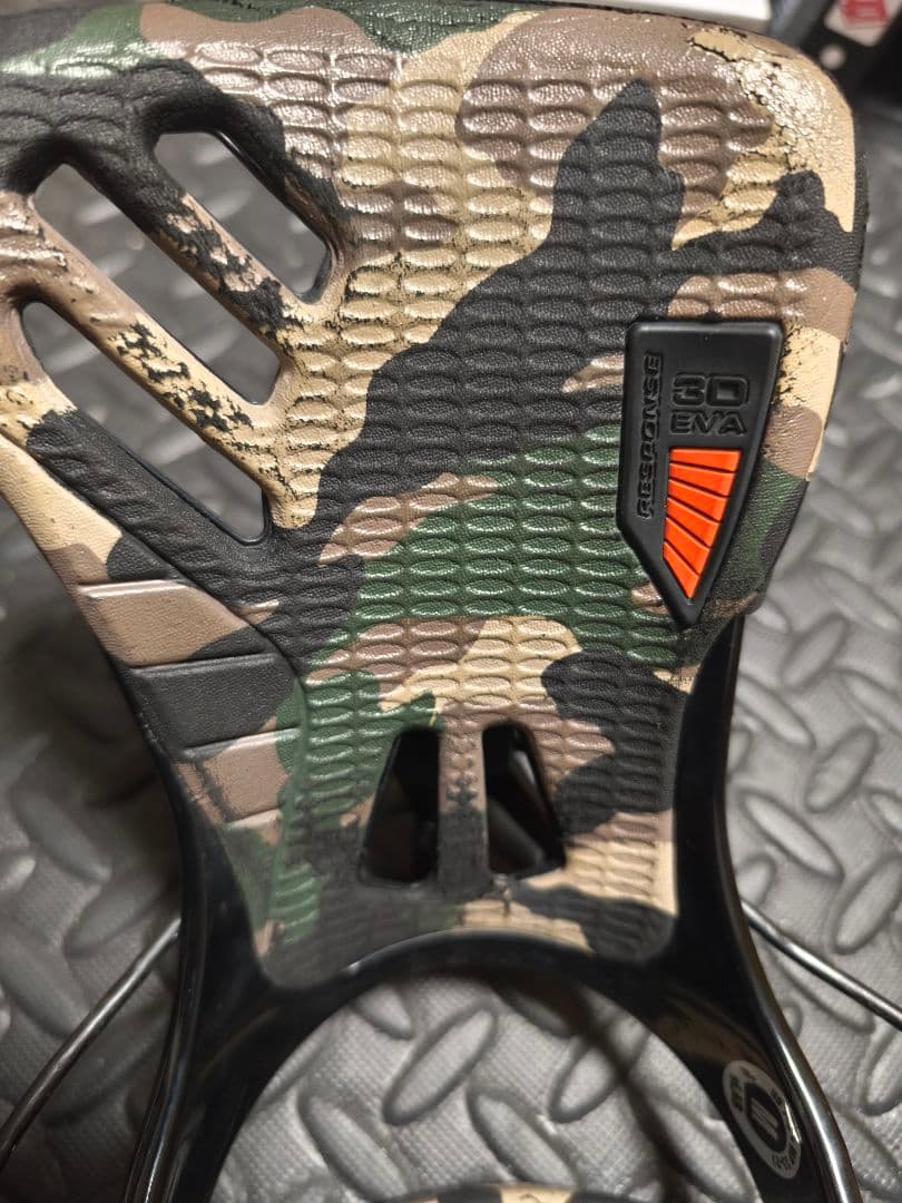 SP スノーボードビンディング カモフラージュ