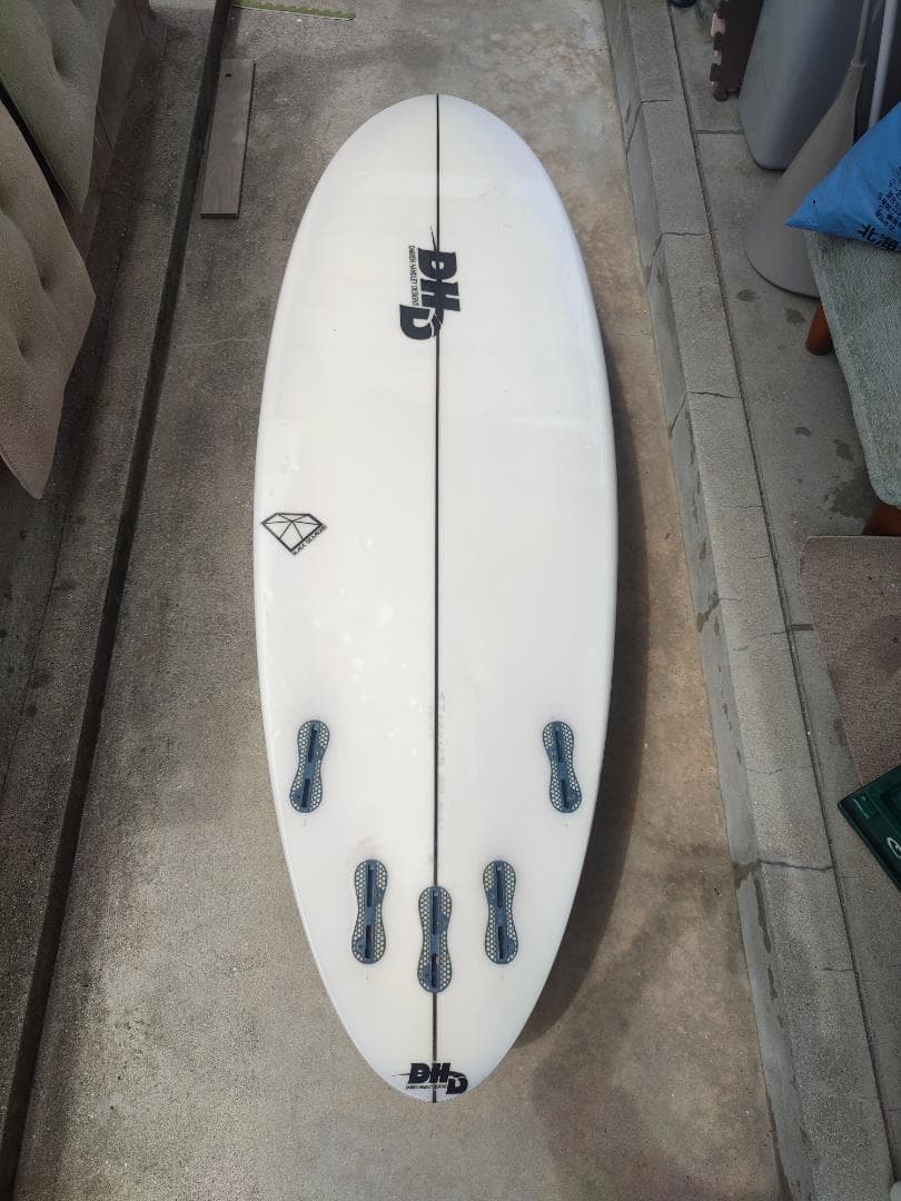 DHDショートボード ブラックダイヤモンド　5'9\" 32L 中古