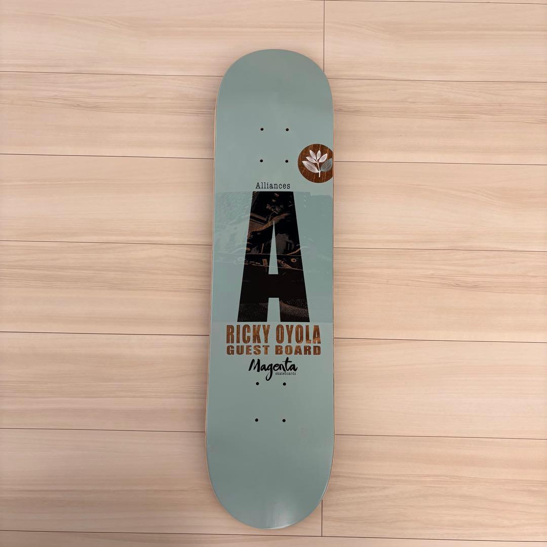 magentaスケボーデッキ