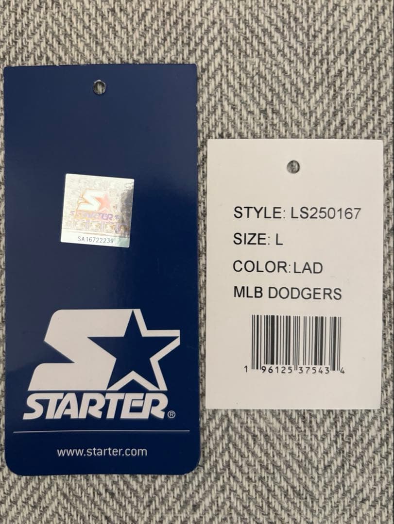 MLB ロサンゼルスドジャース　スタジアムジャンパー　刺繍　未使用品