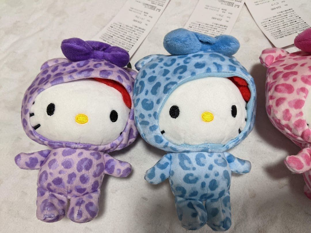 アベイル　サンリオ　キティ　ヒョウ柄キティ　マスコットチャーム