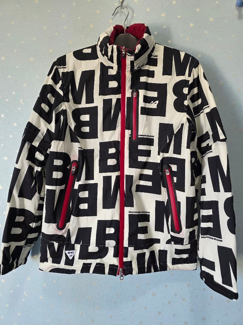 美品マスターバニーフード付き中綿ブルゾン4