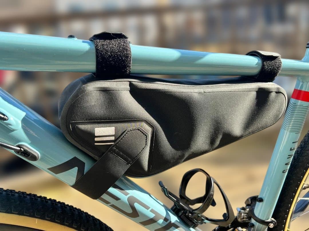 ネスト ガベル グラベルロード