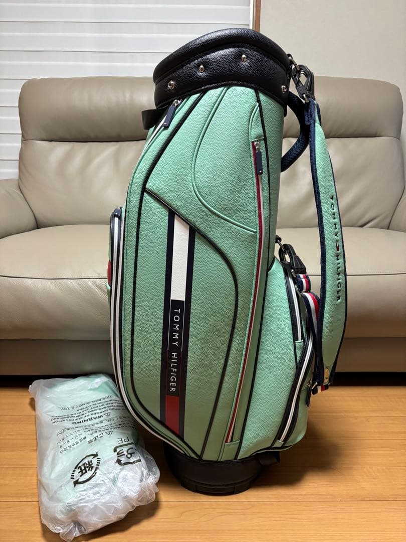   トミーヒルフィガー 2025 キャディバッグ 美品