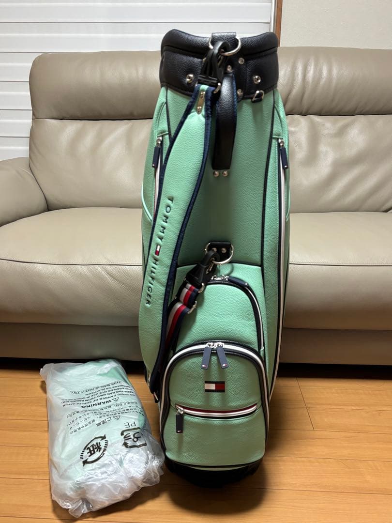   トミーヒルフィガー 2025 キャディバッグ 美品