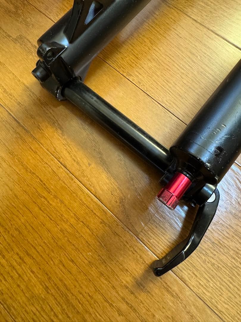 RockShox Argyle ダートジャンプ