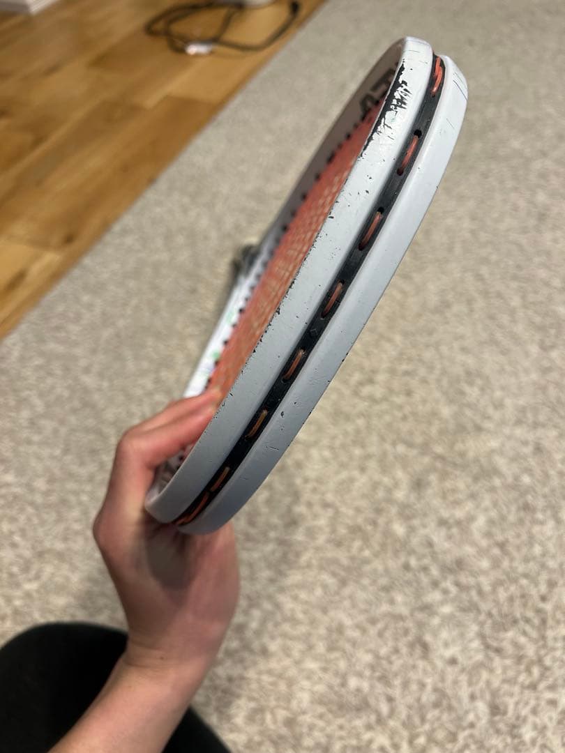 ヨネックス　ナノフォースレブ　白色