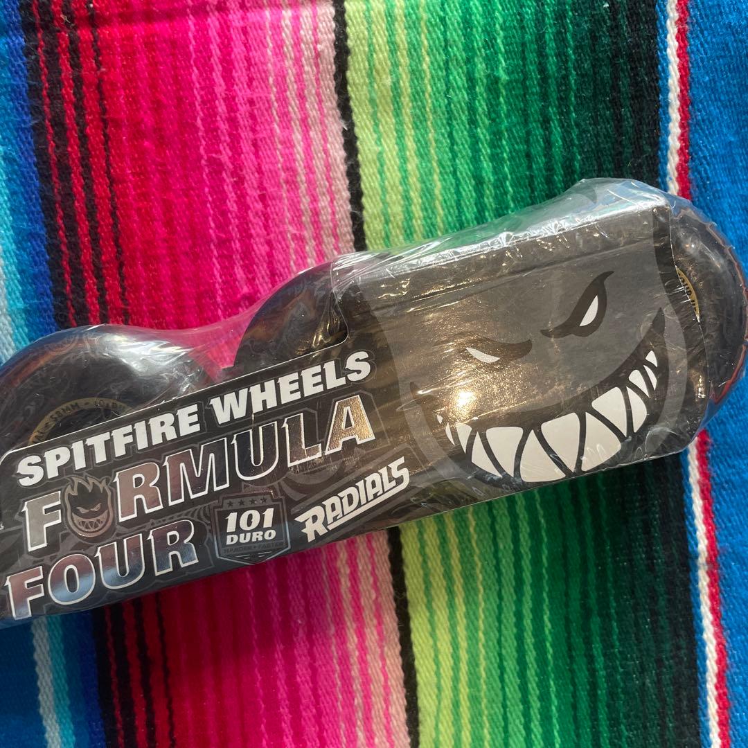 Spitfireフォーマル4 RADIALS 58mm101a 定価¥9,130