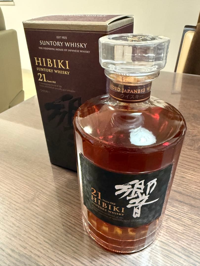 サントリーウイスキー 響 21年 700ml 新品未開封（化粧箱付き）