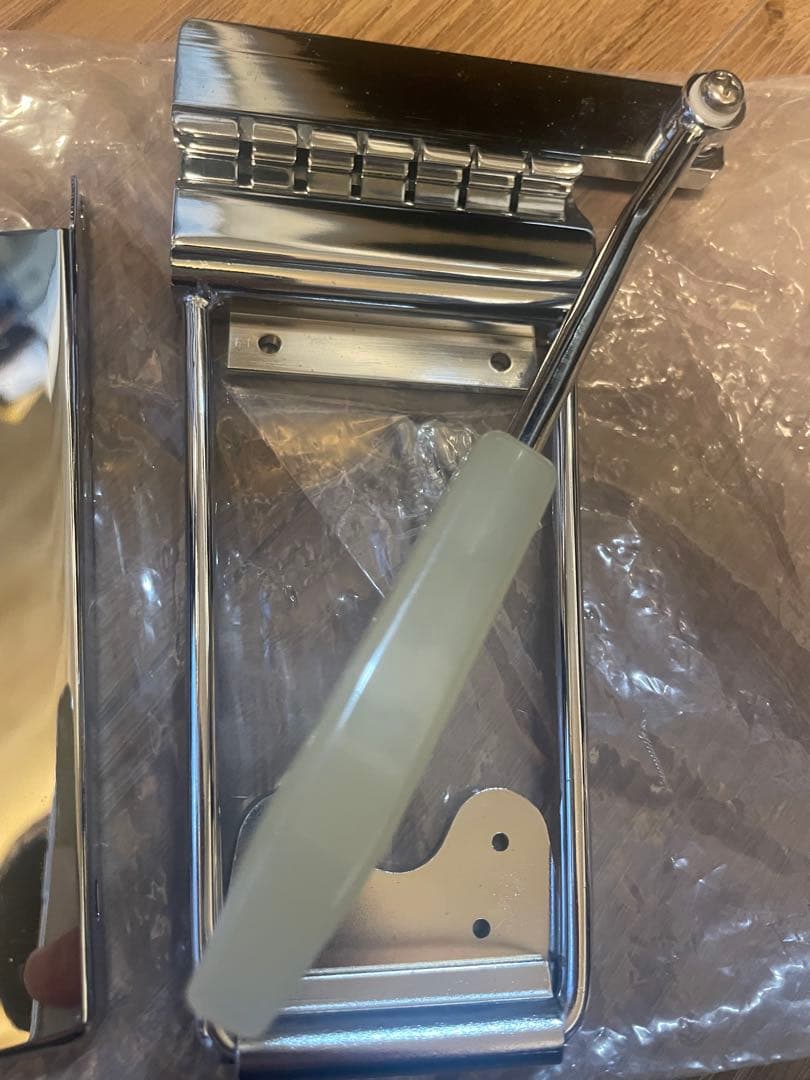 マエストロアーム　板バネ　SG ES-335 トレモロ